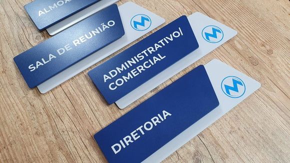 Placas de Comunicação Visual